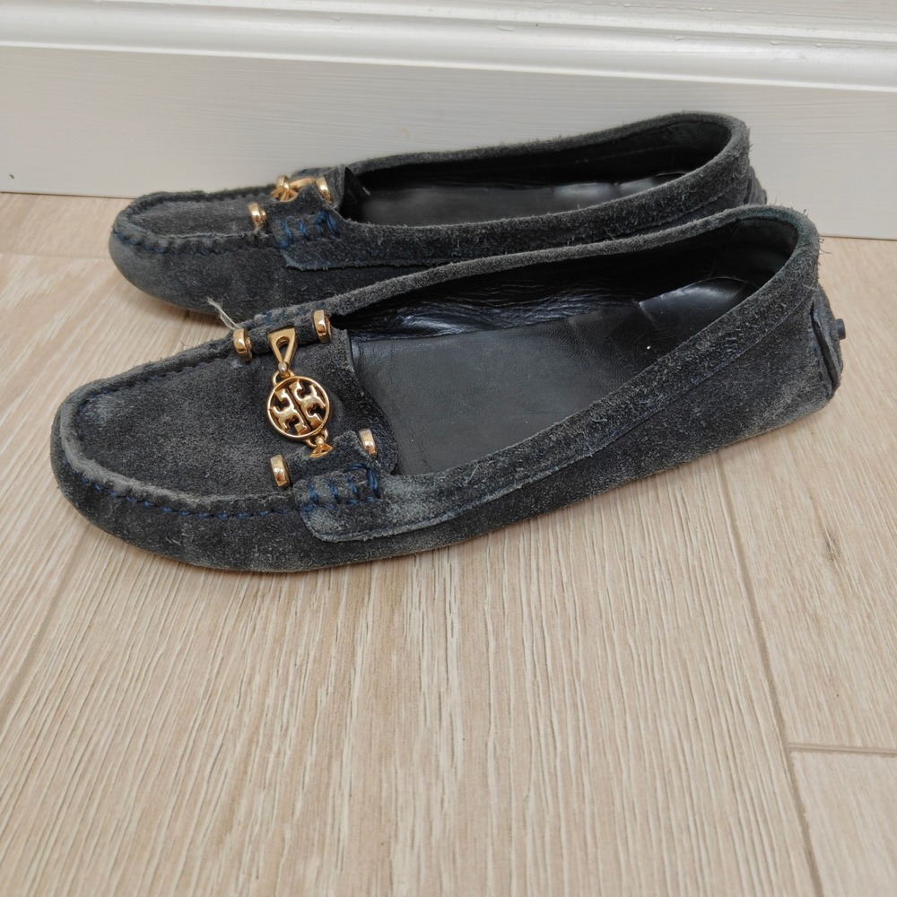 Tory Burch Daria Shoes Womens 7M Gray Suede Gold Logo Loafers Preppy Classic - Picture 7 of 11